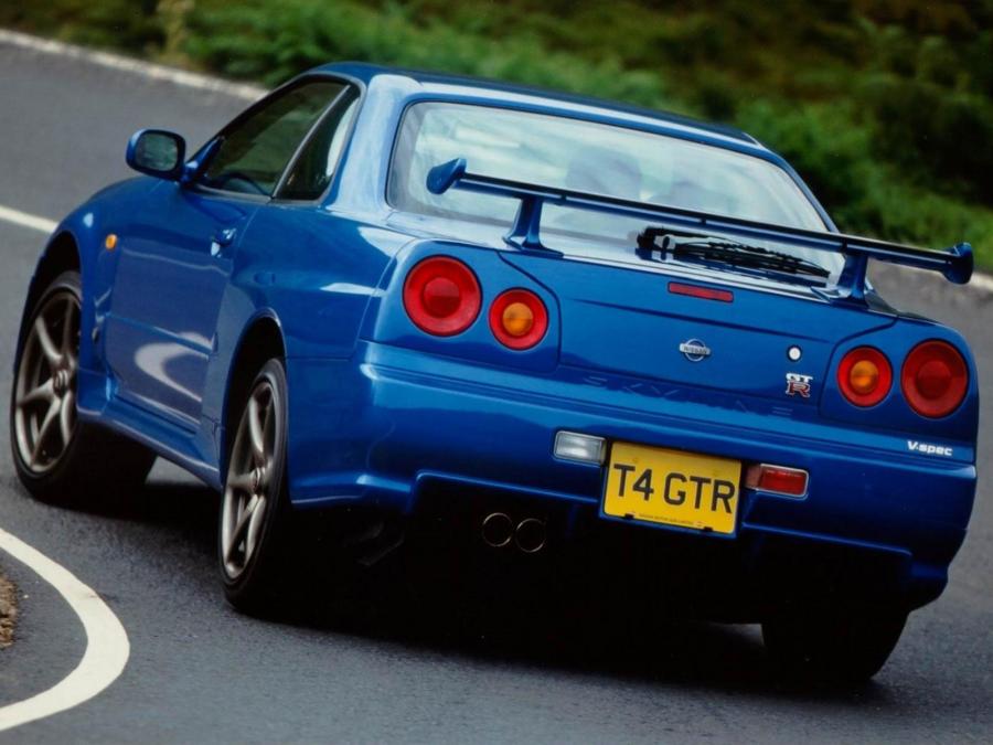  Nissan Skyline GT-R 1998 года  (фото 12 из 14)